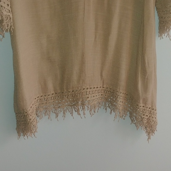 Cal Style Top - Picture 7 of 7